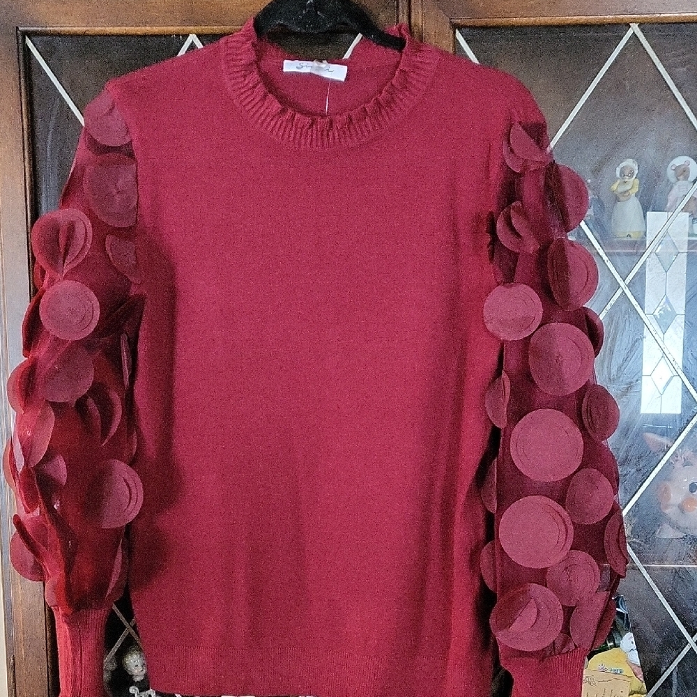 Sioni Red Crew Neck Sweater with Textured Sleeves